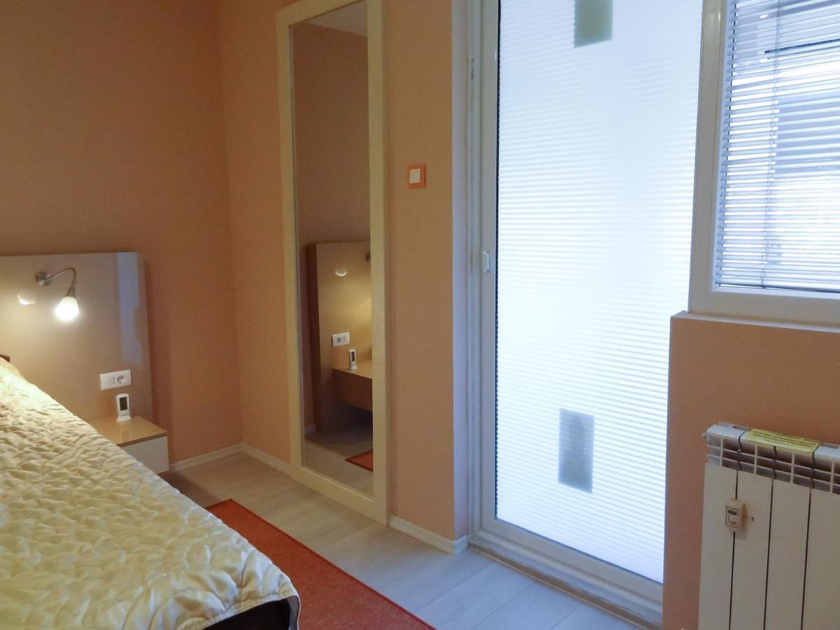 Lvc,Lac & Nyc Apartshotel Faleza Gałacz Zewnętrze zdjęcie