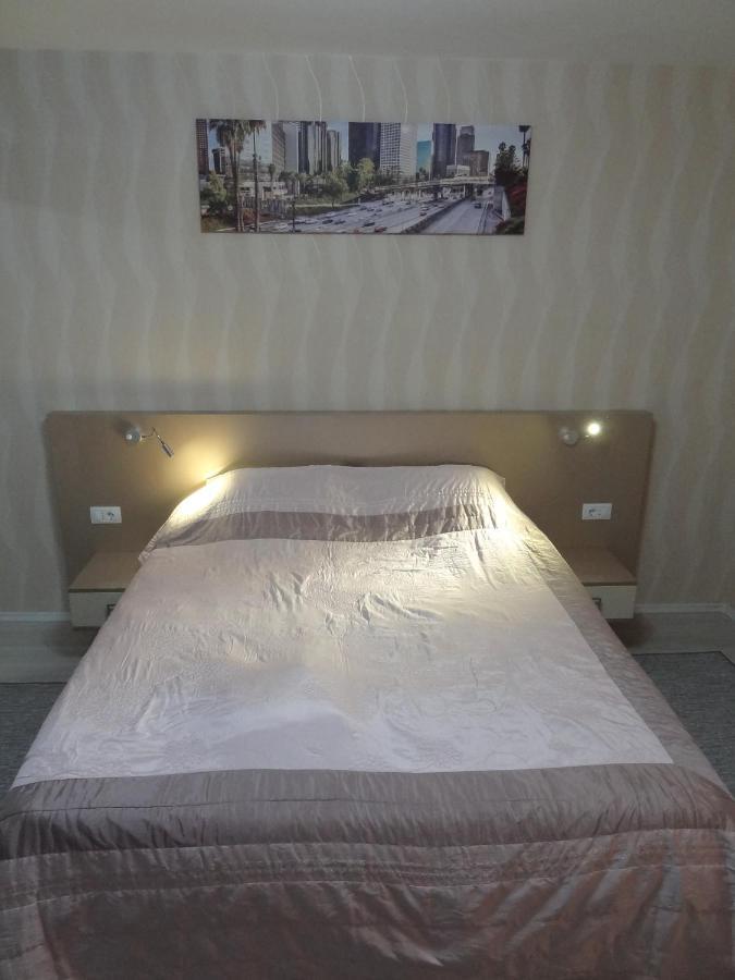 Lvc,Lac & Nyc Apartshotel Faleza Gałacz Zewnętrze zdjęcie