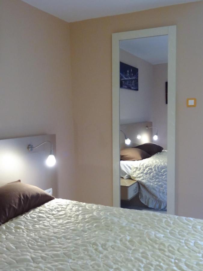 Lvc,Lac & Nyc Apartshotel Faleza Gałacz Zewnętrze zdjęcie
