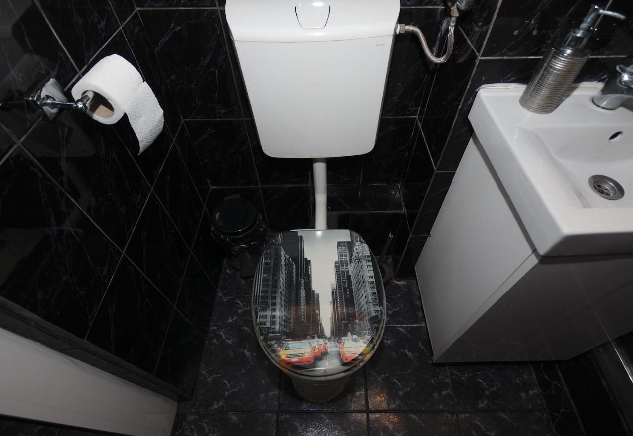 Lvc,Lac & Nyc Apartshotel Faleza Gałacz Zewnętrze zdjęcie